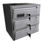 MAILBOX TRIPLE SILVER 360X350X250 34.5 CM