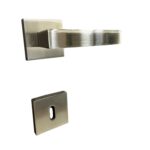 SET DOOR HANDLES Z22 A133 SQUARE BRASS MAT - Image 2